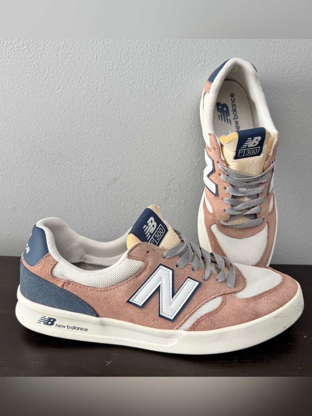 New Balance CT300 v3 The Court Line Sneakers Landslide / White / Vintage Indigo